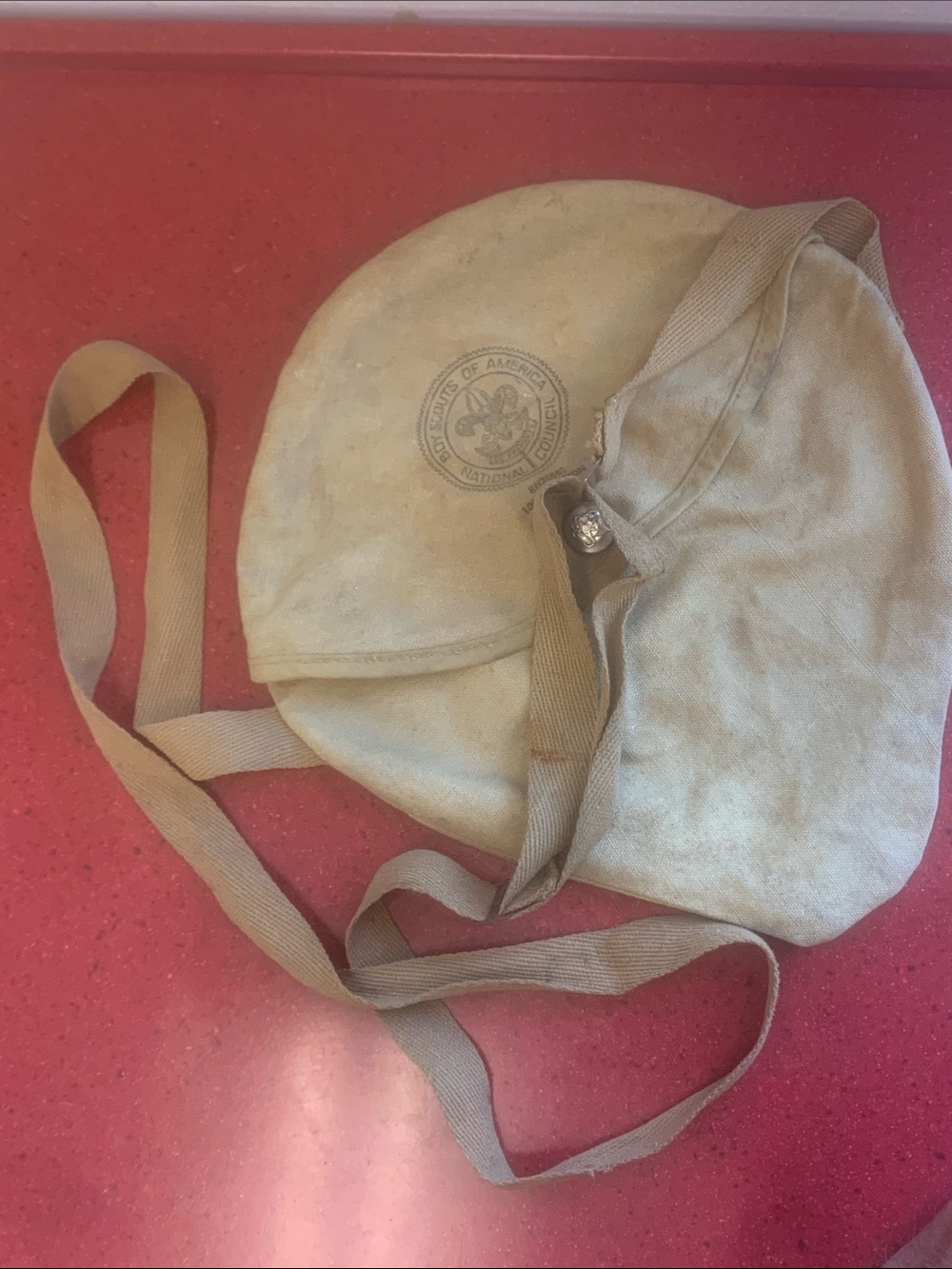 Early 1980s Boy Scout of USA. Side canteen SACH